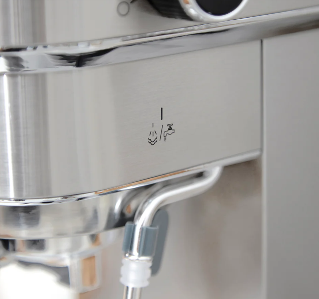 Cafetera Espresso Delicato FDV